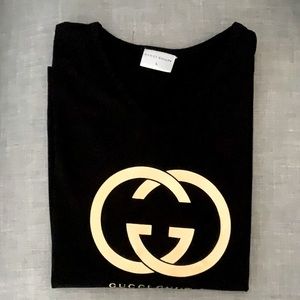 Women’s Gucci Black Promotional  T Shirt Large V Neck Long Sleeve